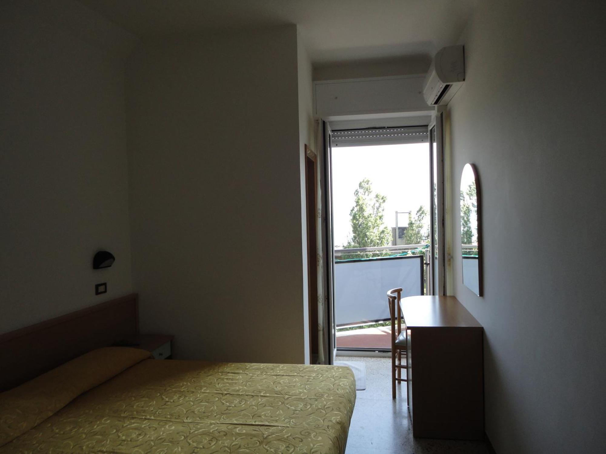 רימיני Hotel Euromar מראה חיצוני תמונה