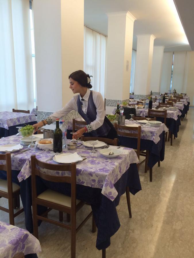 רימיני Hotel Euromar מראה חיצוני תמונה