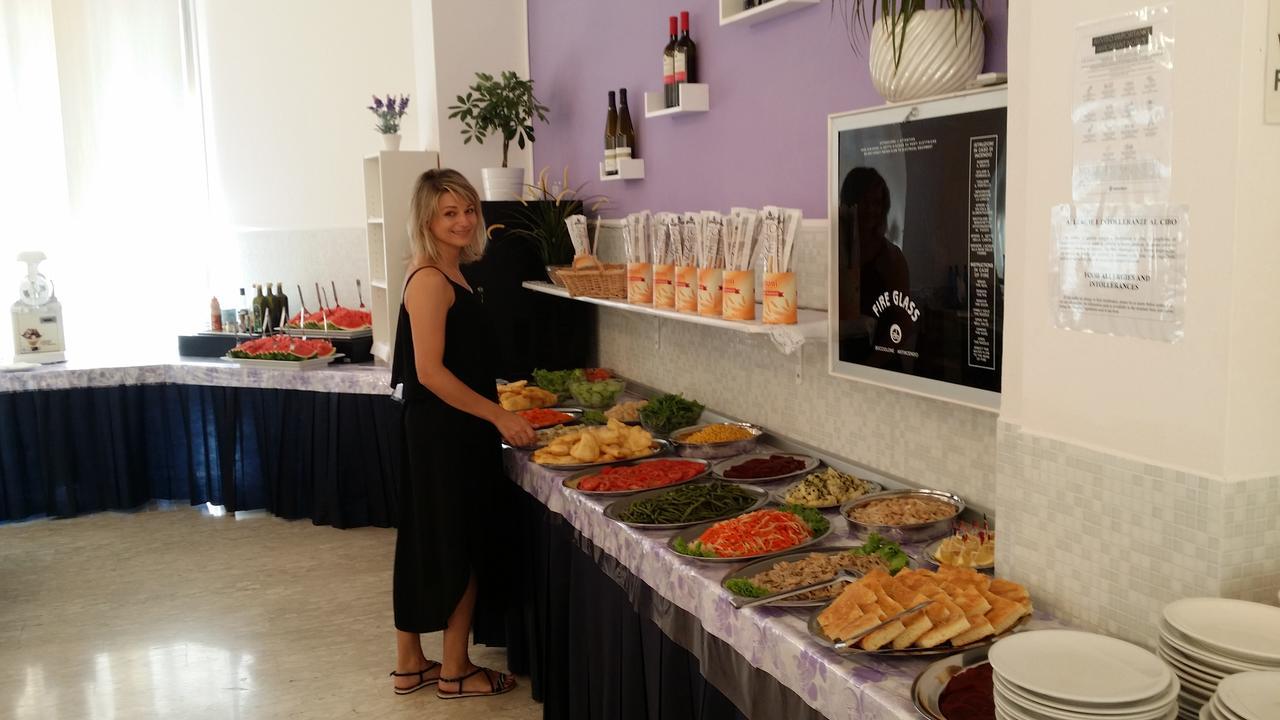 רימיני Hotel Euromar מראה חיצוני תמונה